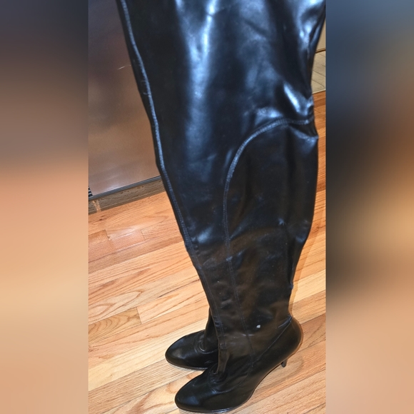 COPY - Various Prices > Designer Heels Waiting For Rejuvenation - Sizes 11 & 12 - Picture 9 of 11